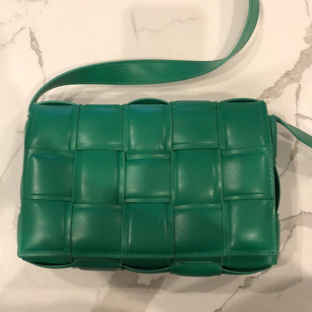 Woven Crossbody Bags for Women Padded Cassette Shoulder Bag Green